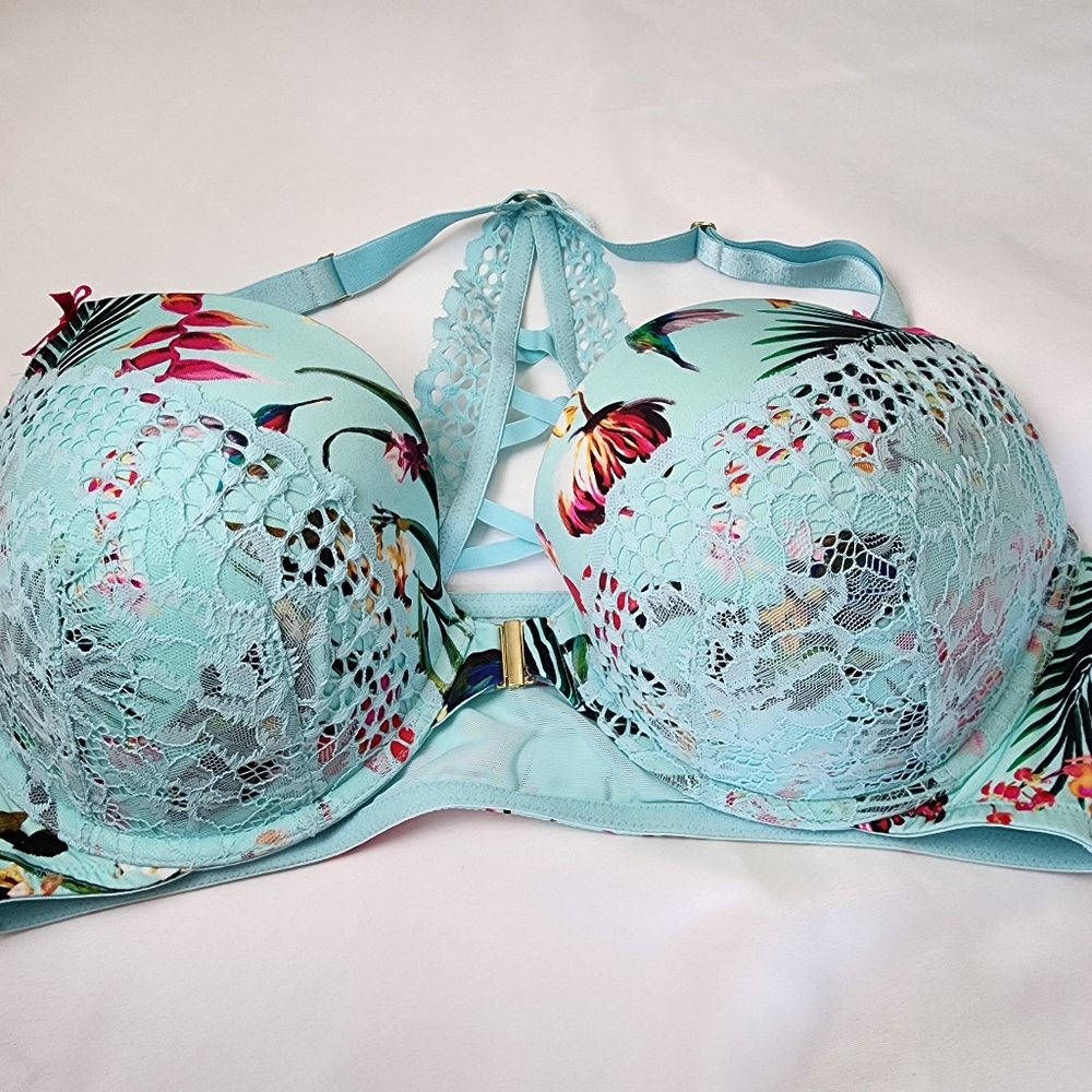 Cacique 42D Boost plunge bra, front closure, underwire